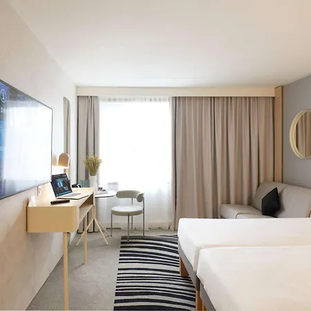 מלון Novotel - Ekeren