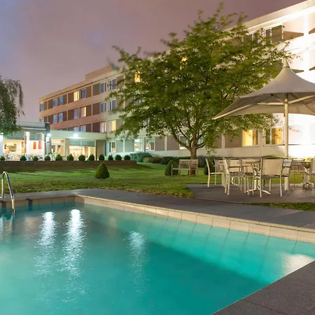 Hotel Novotel - Ekeren 4*